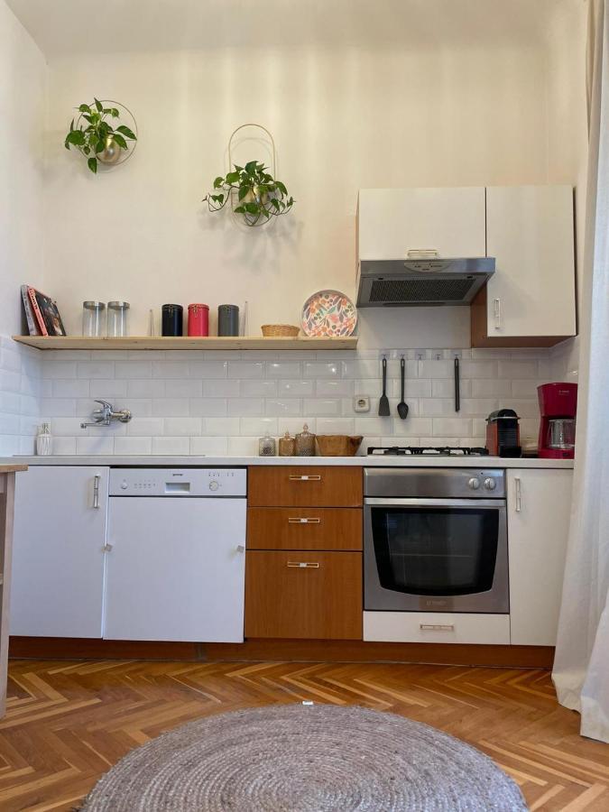 Apartment Martina Old City Center