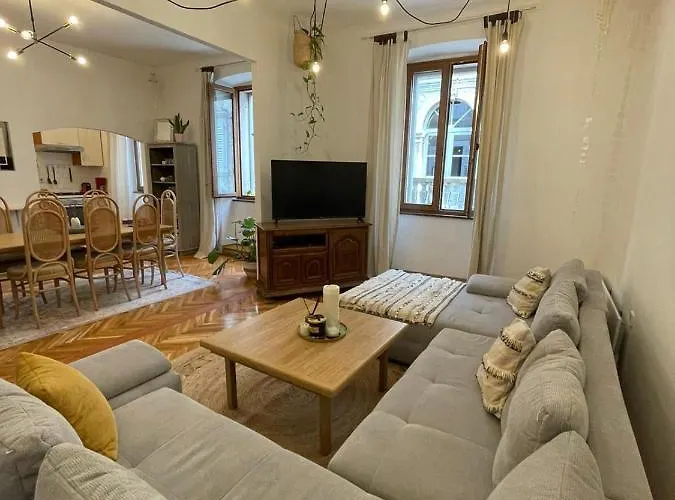 Apartment Martina Old City Center
